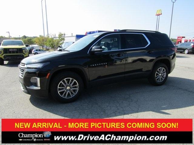 used 2023 Chevrolet Traverse car, priced at $31,000