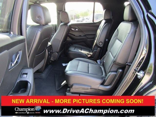 used 2023 Chevrolet Traverse car, priced at $31,000