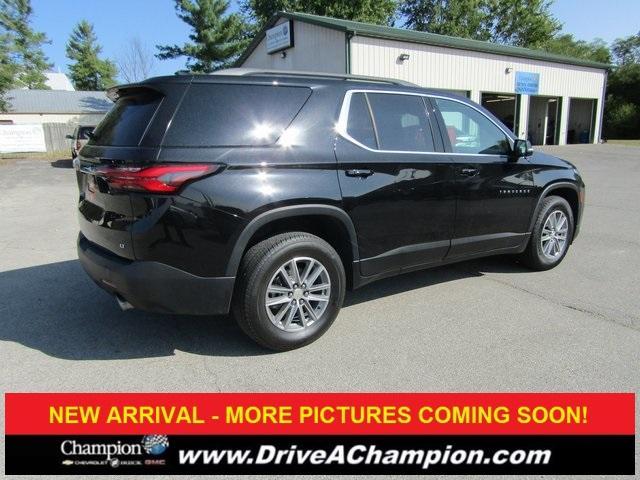 used 2023 Chevrolet Traverse car, priced at $31,000