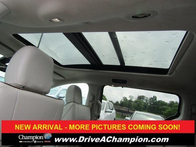used 2019 Chrysler Pacifica car, priced at $23,433