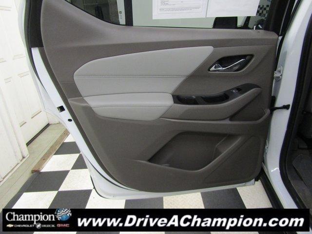 used 2020 Chevrolet Traverse car, priced at $23,421