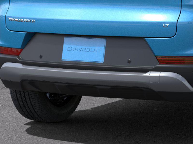 new 2025 Chevrolet TrailBlazer car, priced at $28,320