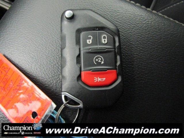 used 2021 Jeep Wrangler Unlimited car, priced at $32,487