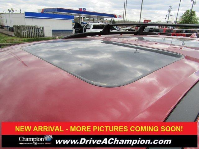 used 2023 Chevrolet Traverse car, priced at $45,123