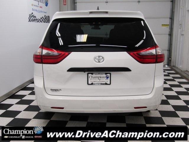 used 2020 Toyota Sienna car, priced at $22,903