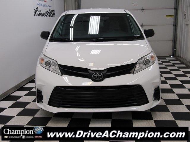used 2020 Toyota Sienna car, priced at $22,903