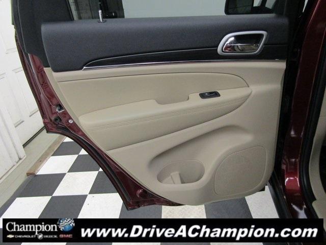 used 2021 Jeep Grand Cherokee car, priced at $27,496