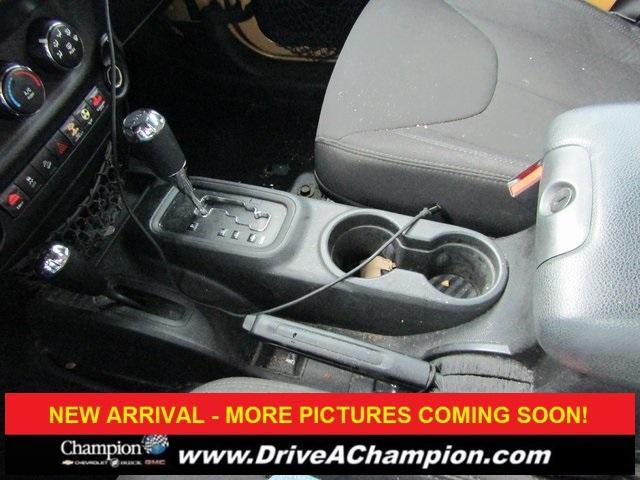 used 2013 Jeep Wrangler Unlimited car, priced at $15,423