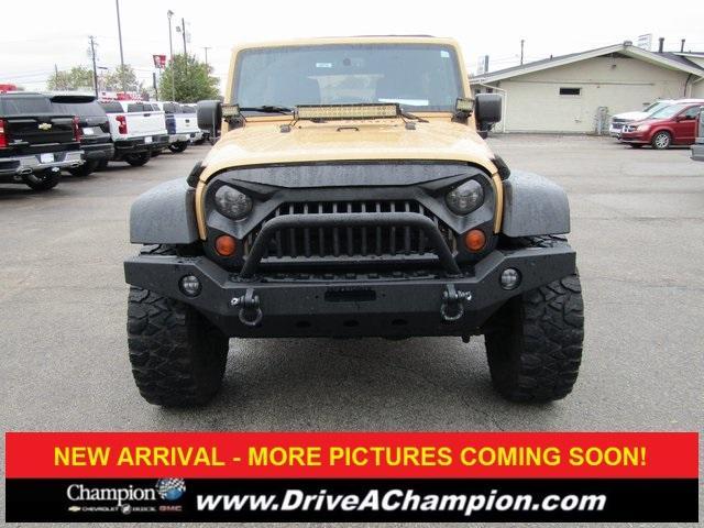 used 2013 Jeep Wrangler Unlimited car, priced at $15,423
