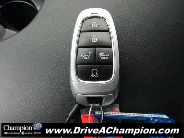 used 2024 Hyundai Palisade car, priced at $37,563