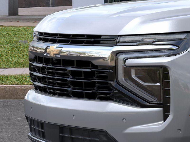 new 2025 Chevrolet Suburban car, priced at $69,360