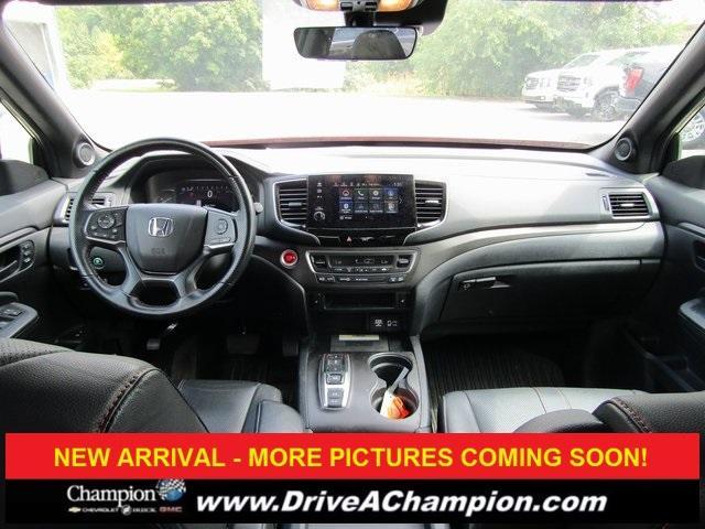 used 2022 Honda Passport car, priced at $29,702