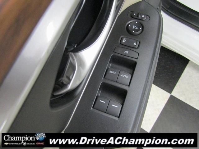 used 2022 Honda CR-V car, priced at $27,760