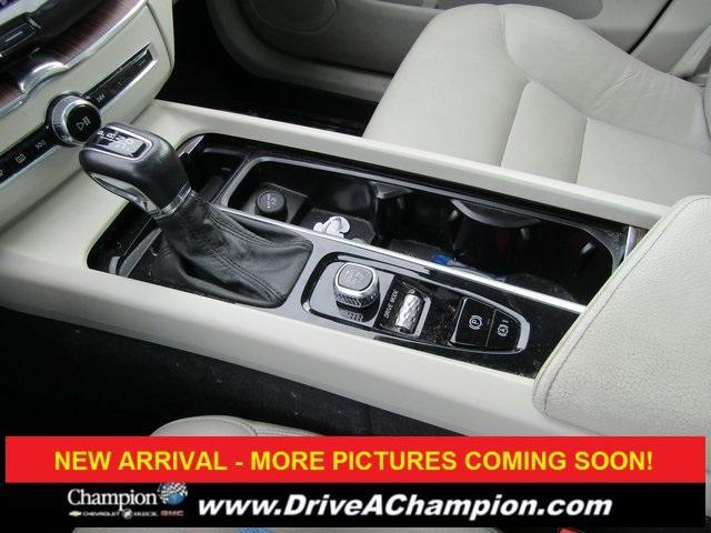 used 2021 Volvo XC60 car, priced at $25,523