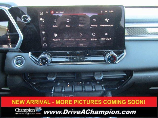 used 2023 GMC Canyon car, priced at $38,230