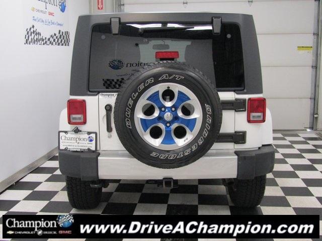 used 2015 Jeep Wrangler Unlimited car, priced at $12,863