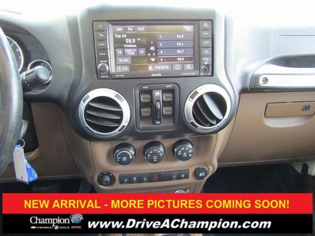 used 2015 Jeep Wrangler Unlimited car, priced at $12,863