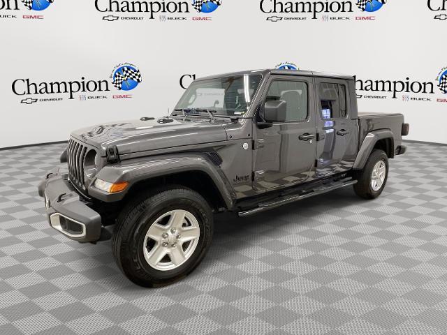 used 2021 Jeep Gladiator car, priced at $38,140