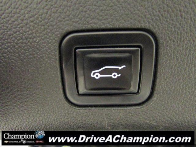 used 2021 GMC Yukon car, priced at $47,037