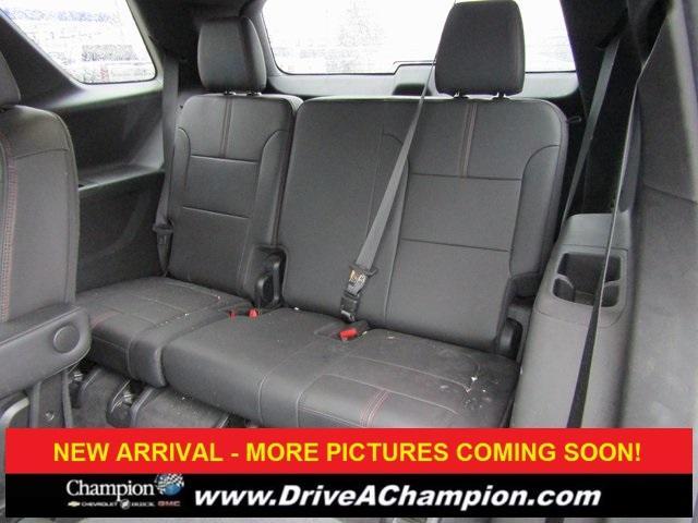 used 2023 Chevrolet Traverse car, priced at $30,563