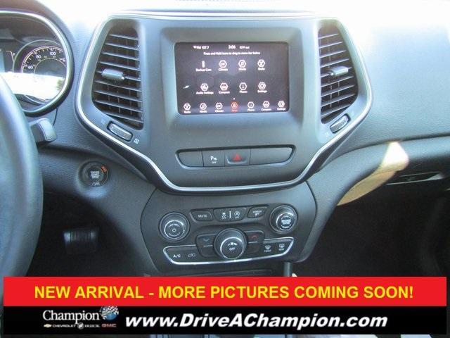 used 2019 Jeep Cherokee car, priced at $19,482