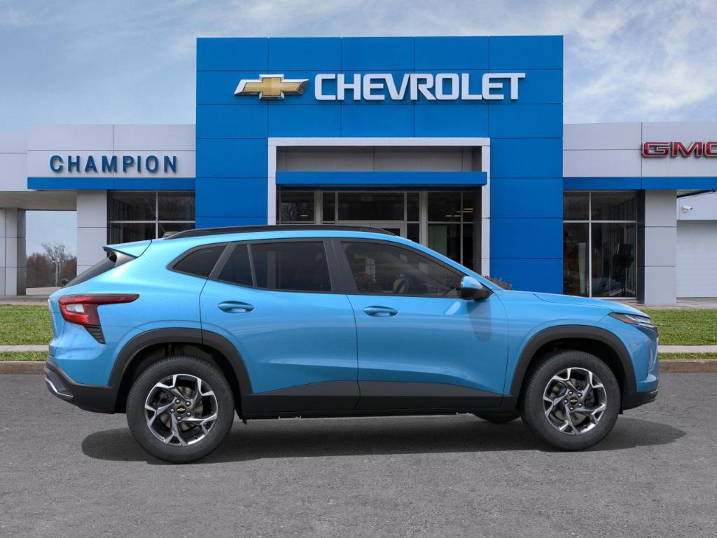 new 2025 Chevrolet Trax car, priced at $24,825