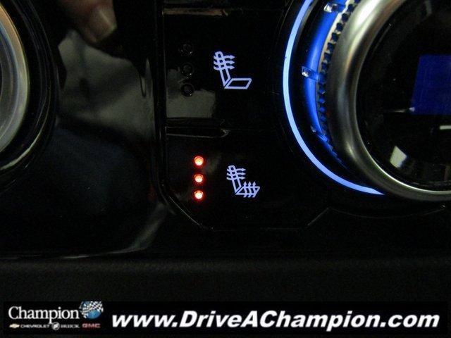 used 2022 GMC Sierra 1500 car, priced at $42,867