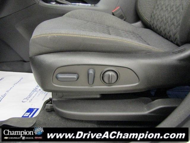 used 2023 Chevrolet Equinox car, priced at $21,863