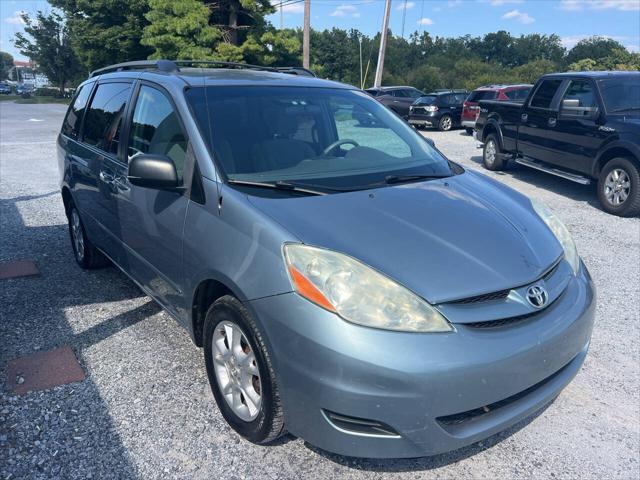 used 2006 Toyota Sienna car, priced at $4,399