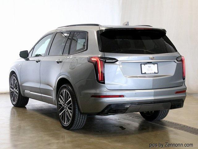 used 2023 Cadillac XT6 car, priced at $43,034