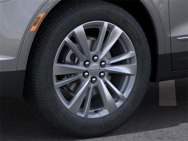 new 2025 Cadillac XT5 car, priced at $54,515