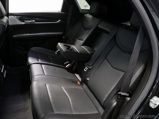 used 2024 Cadillac XT5 car, priced at $40,372