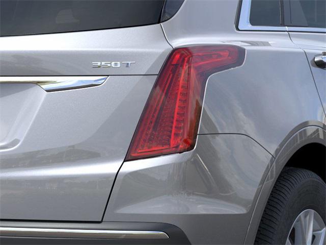 new 2025 Cadillac XT5 car, priced at $48,215