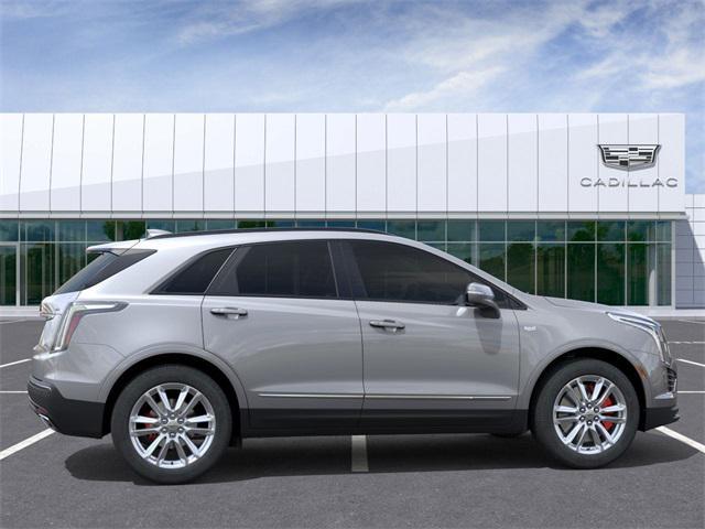 new 2025 Cadillac XT5 car, priced at $59,115