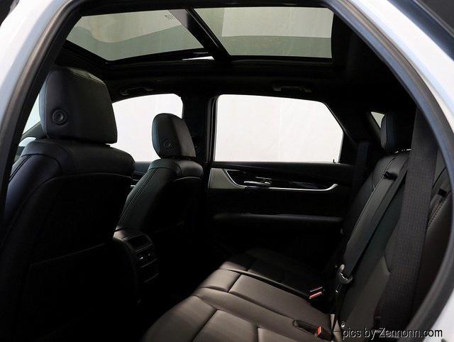 new 2025 Cadillac XT5 car, priced at $53,610