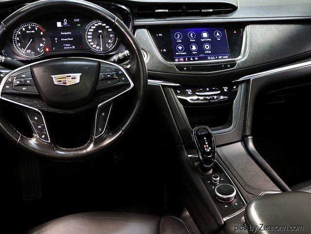 used 2022 Cadillac XT5 car, priced at $30,312