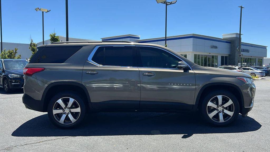 used 2020 Chevrolet Traverse car, priced at $20,977