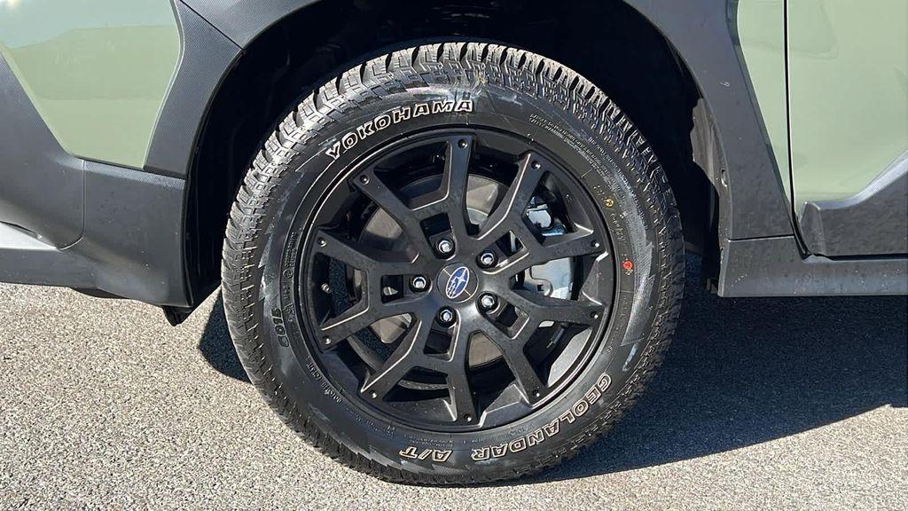 new 2025 Subaru Crosstrek car, priced at $34,102