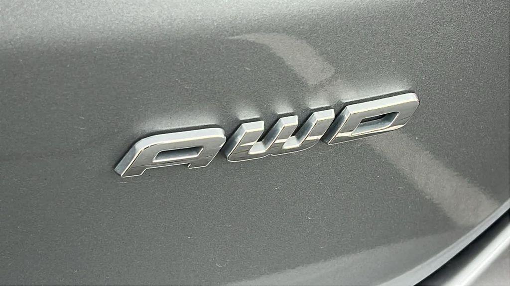 used 2024 Ford Edge car, priced at $28,497