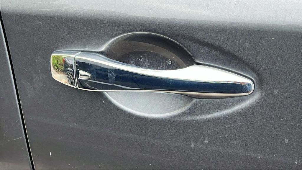 used 2020 Nissan Pathfinder car