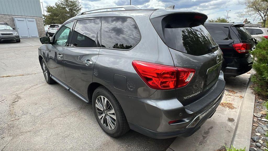 used 2020 Nissan Pathfinder car