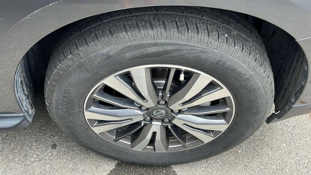 used 2020 Nissan Pathfinder car