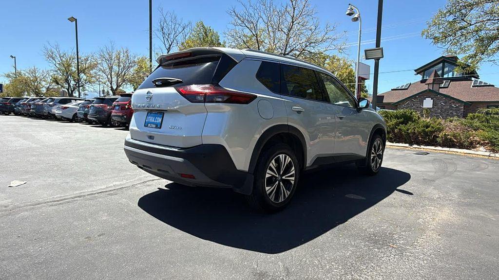 used 2021 Nissan Rogue car, priced at $21,977