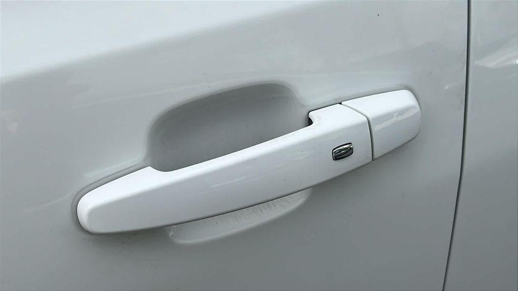 used 2021 GMC Acadia car, priced at $28,999