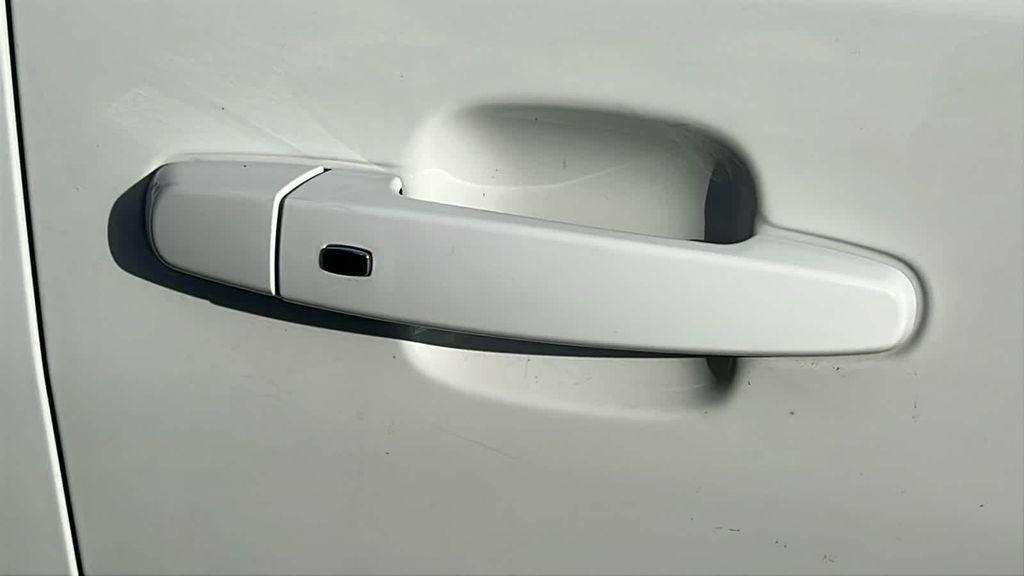 used 2021 GMC Acadia car, priced at $28,999