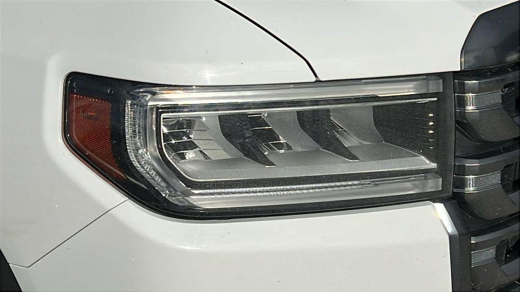 used 2021 GMC Acadia car, priced at $28,999