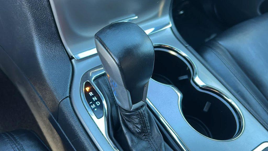 used 2020 Jeep Grand Cherokee car, priced at $19,995