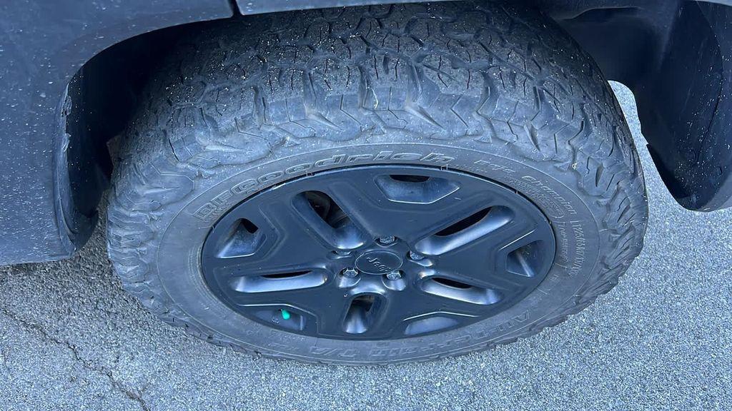 used 2018 Jeep Renegade car, priced at $17,997