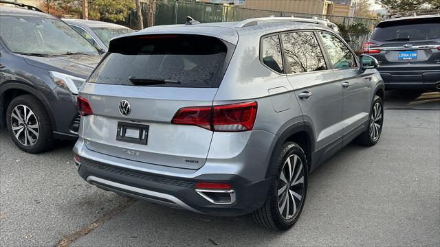 used 2022 Volkswagen Taos car