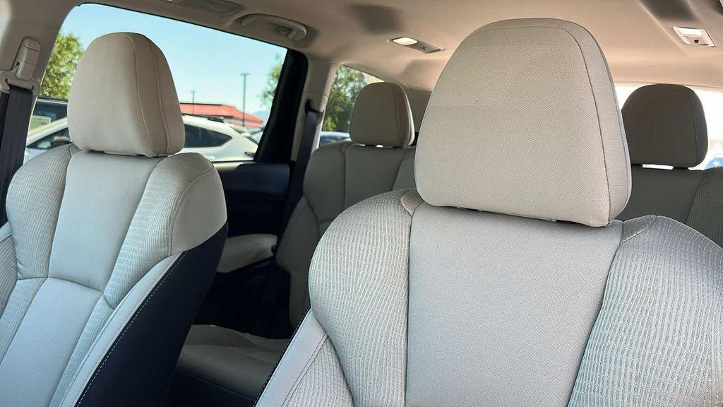 new 2025 Subaru Ascent car, priced at $39,575